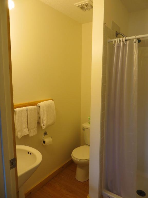 Fort Motel Fort Macleod Zimmer foto